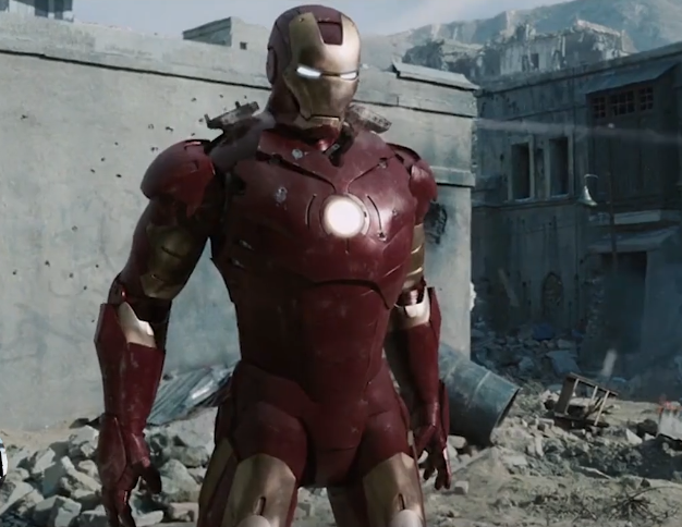 也正是从它开始战甲有了金红配色,马克3很好的弥补了上一代的材质问题