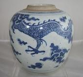 清宣统青花瓷那家拍卖公司不收前期费用