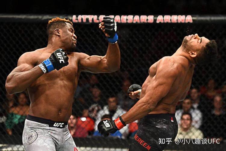 学聪明了二番战想赢小战警还是得加强地面为此他专门请了乌斯曼做教练