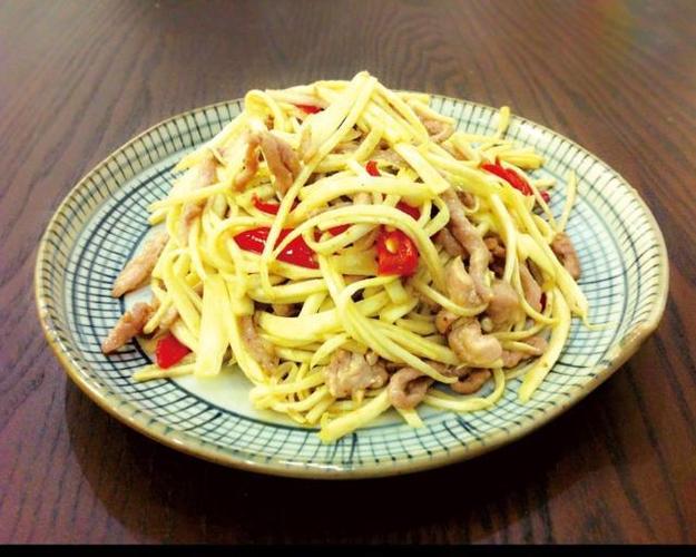 家常菜高笋炒肉的做法和材料家常菜做法