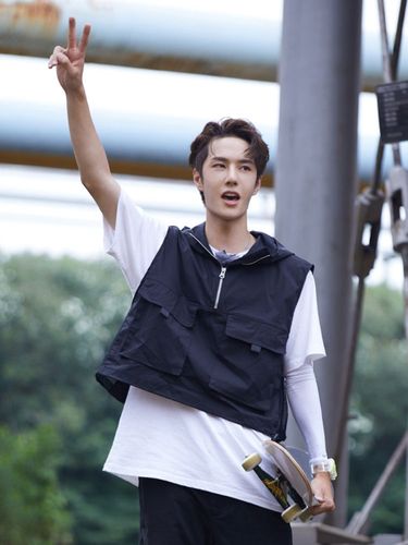 极限青春春王一博同款衣服工装运动休闲马甲情侣背心