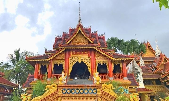 云南西双版纳总佛寺
