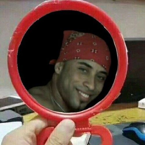 香蕉君照镜子-i表情表情包