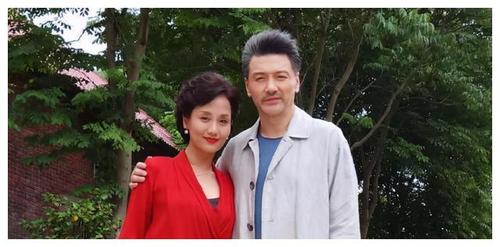 "儿子"是当红明星,女儿是奥运冠军,54岁的她才是真正人生赢家