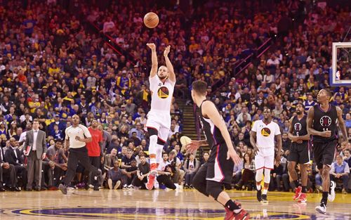 一人一招:库里绝命三分,将对手投到心理崩溃!