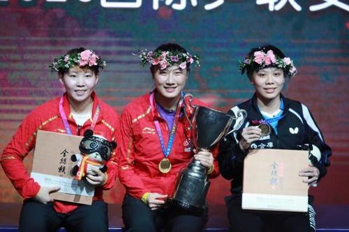 乒联10月世界排名丁宁升到第二平野排名第9 樊振东朱雨玲保持第一