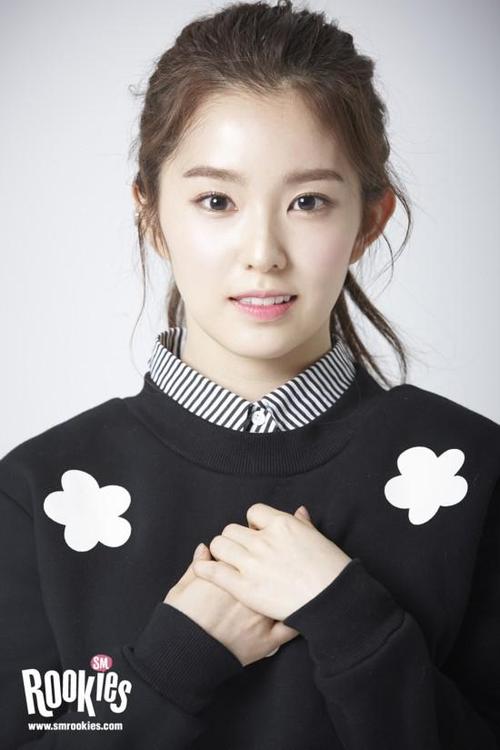 中文名 艾琳 外文名 irene 国 籍 韩国 民 族 朝鲜族 星 座 白羊座