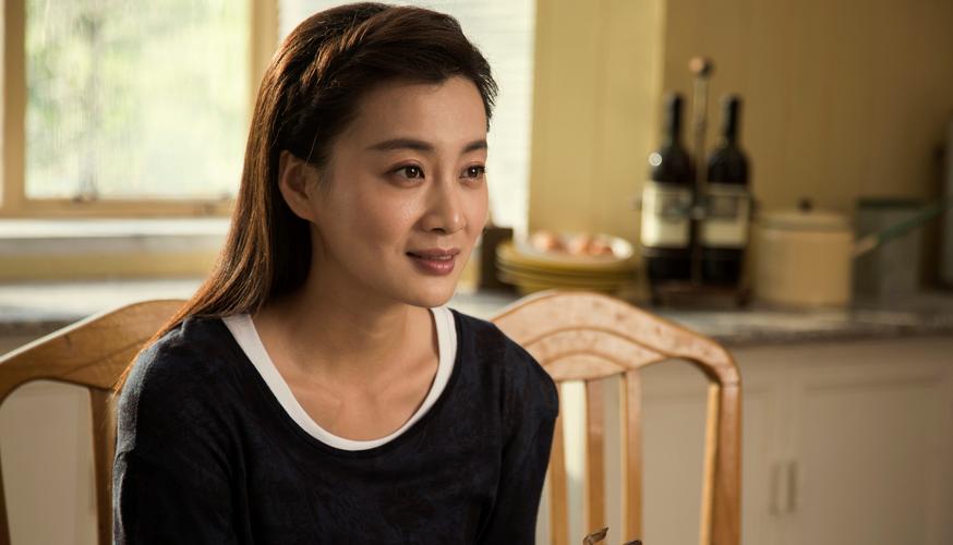 小欢喜里的李萌老师,出道多年感情成谜,曾在戏里饰演沙溢的老婆