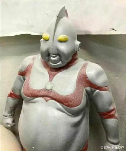 动画片里从来不提及的奥特曼打怪兽前后的变化