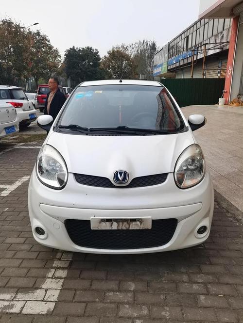 长安奔奔mini 汽油车 不是新能源