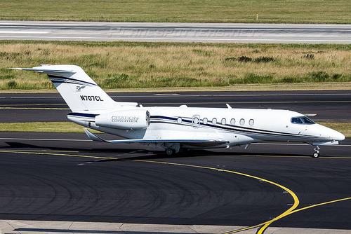 netjets引进首架赛斯纳奖状700经度公务机