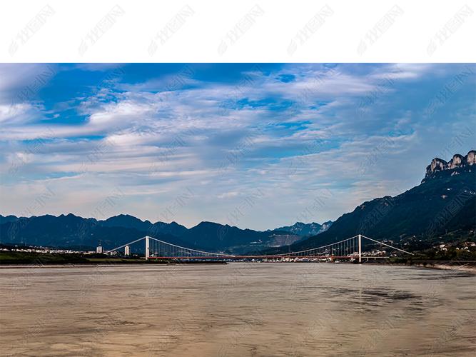 原创西陵长江大桥风光