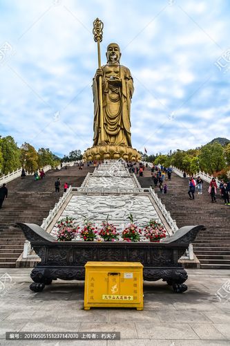 词: 安徽  池州  青阳  九华山  佛教  故事  传说  神话  圣地  佛像