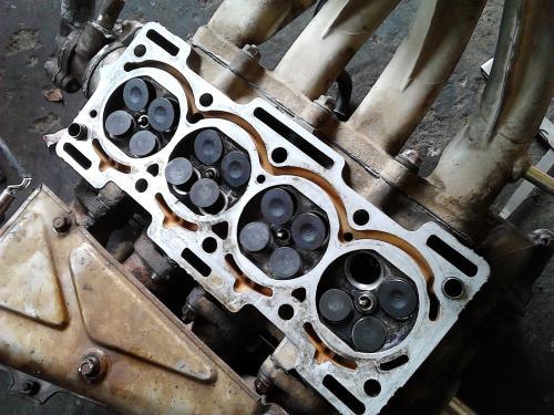 长安之星466q9发动机凸轮轴怎样对