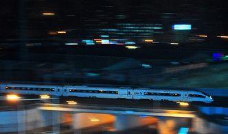 龙岩首次开行夜间高铁!