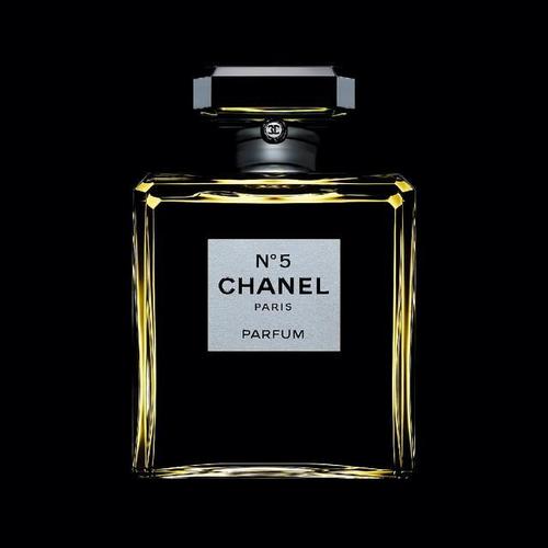 香奈儿呈现限定创作5号工厂系列纪念5号香水问世100周年