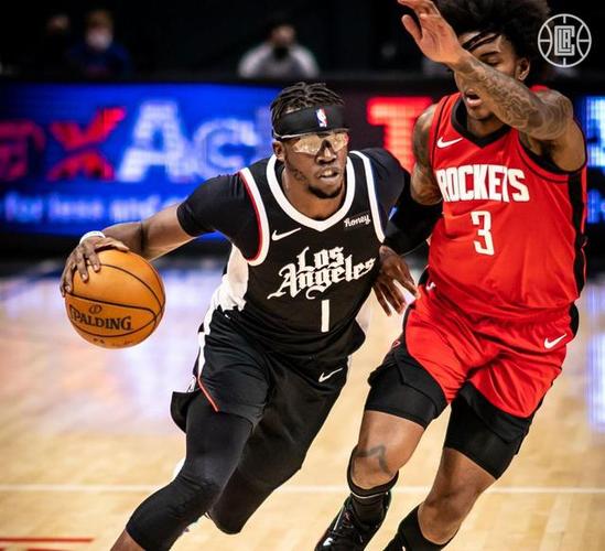 雷吉杰克逊持球突破