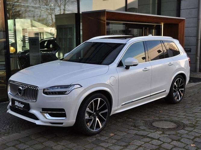 沃尔沃xc90实拍图海外曝光 搭2.0t插混