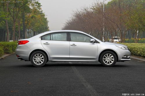 【众泰z500外观】众泰z500外观高清图 - 58同城