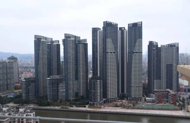 荔湾区中信西关海 拍摄高度:珠岛花园42层楼顶