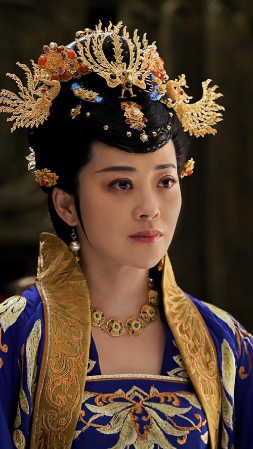 演员梅婷壁纸:一直演都市剧,其实古装也不错哦