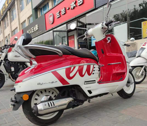 复古试驾(四)法式优雅-标志姜戈150