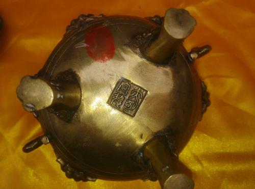 大明宣德熏香炉