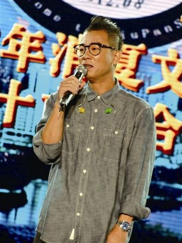 陈小春唱《独家记忆》