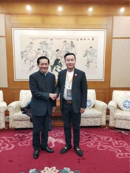 (东莞)股份有限公司董事长张正龙,厦门黑谷网络科技有限公司ceo李全发