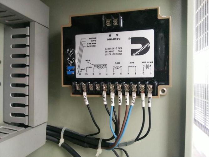 康明斯发电机组电路接线图