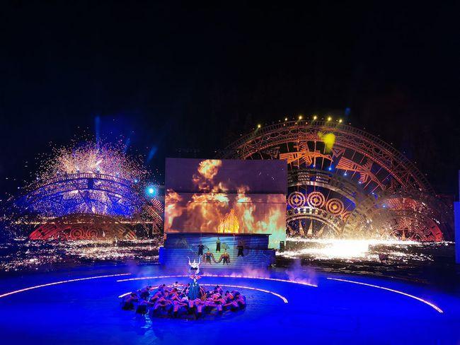 贵州:苗族实景演出《西江盛典》复演