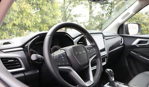 原汁原味 实拍江西五十铃全新一代d-max 卡车之友网