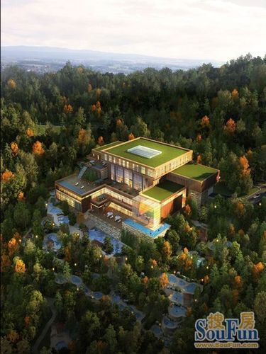 凤凰山温泉养生谷占地4万平方米,建筑面积1.