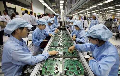 为何富士康大陆员工只挣3000多而那些台干工资却那么高