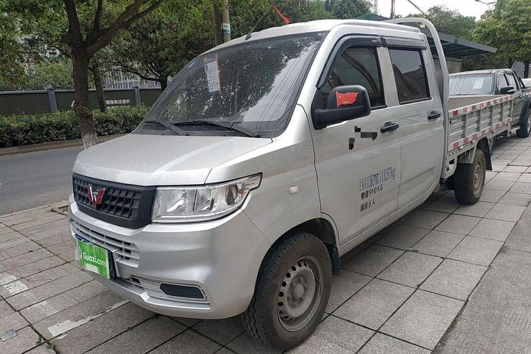 五菱荣光新卡 2021款 1.8l汽车下乡版lv0加长双排lj479q6 基本信息