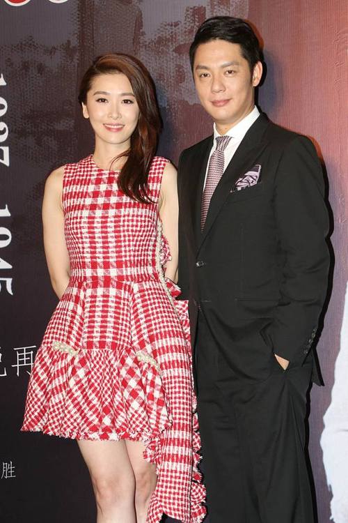 两对神秘夫妻同框,周丽淇傅程鹏笑得甜蜜,王浩信陈自瑶罕见合体