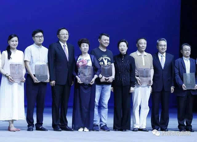 主演:李保良 主演:白杨·刘栋·李德同·冷雨佳·王惠等 司鼓:刘志远