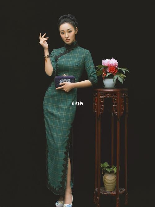 适合穿旗袍拍照的绝美姿势(一)_旗袍_拍照_济南宽厚里