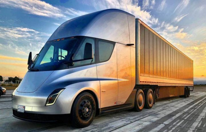 特斯拉电动卡车