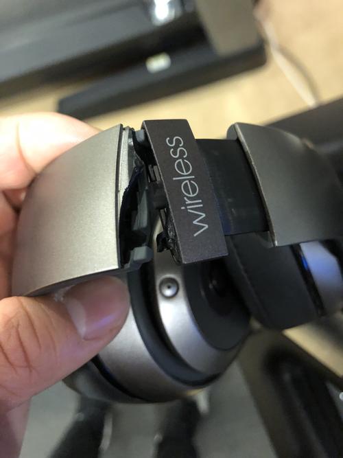 beats耳机维修x换线头梁壳wirelessolo23钢标耳套修理powerbeats3