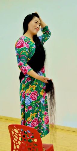 南京长发女祁莉萍长发新照63张