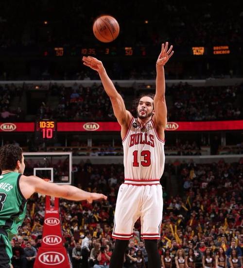 炸!nba5大最丑投篮:三八式,分段式,第一曾吓到乔丹?