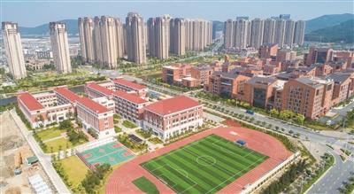 公办2所:麒麟小学,建海小学   ●中学1所   公办1所:福建师大平潭