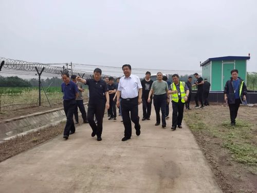 市领导武金良到邯郸机场督导防汛工作