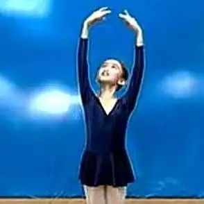 芭蕾入门教材:手位,脚位,勾绷脚