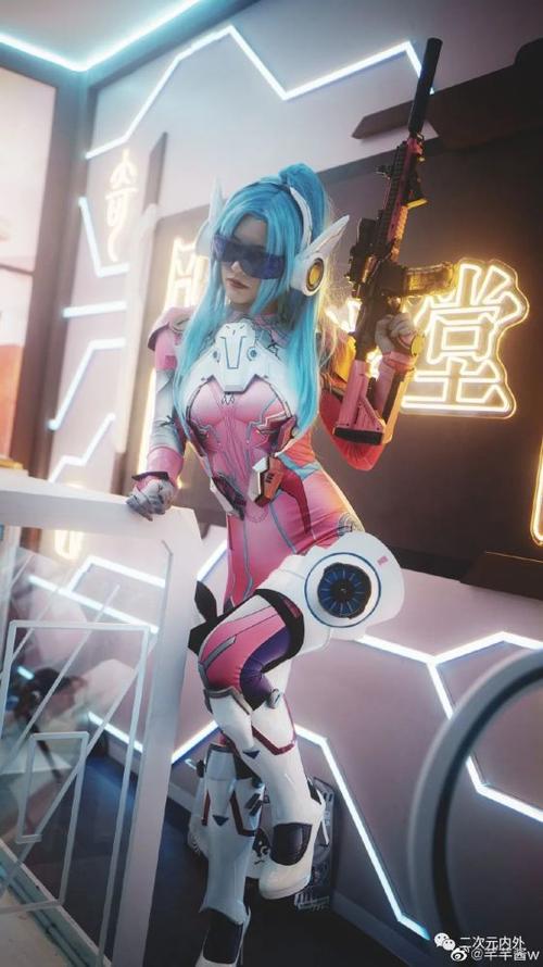 cos场照～《和平精英》火箭少女(送自拍)