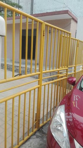 这种铁管门多少钱一平米