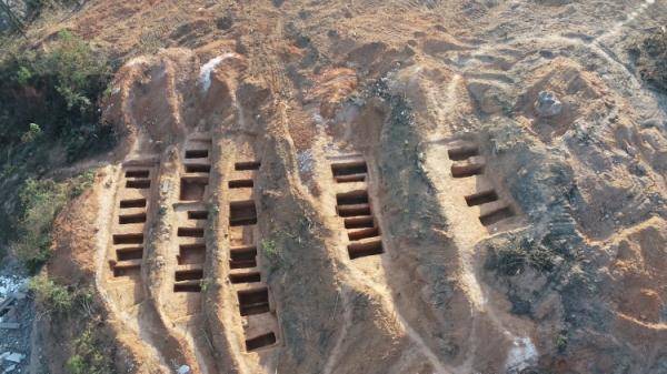 湖南衡山发现57座清代墓葬 清朝古墓长这样→_田村_文物_墓志