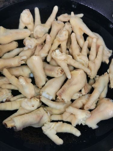 柠檬鸡爪的做法