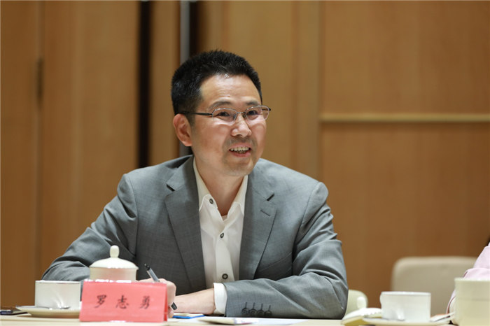 奥美北京公关及影响力董事总经理罗志勇
